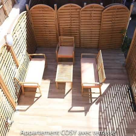 Appartement Cosy Avec Terrasse Marsiglia Esterno foto